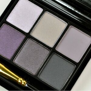 Mac 6 Beauties Play it Cool eye shadow palette
